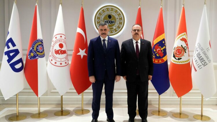 Bakan Çiftçi, Ankara Valisi Canbolat'ı kabul etti