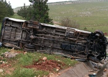 Gaziantep'te işçi servisi devrildi; 16 yaralı