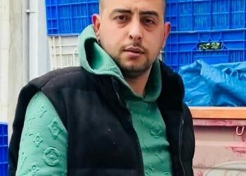 Refüje çarpan kamyonetin sürücüsü Tuncay, hayatını kaybetti