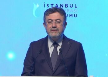 Bakan Yumaklı: Su stresi altında bir ülke olarak; suyun verimli, akılcı ve sürdürülebilir kullanımına önem veriyoruz