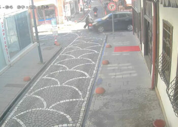 Tokat’ta cip ile motosikletin çarpıştığı kaza kamerada