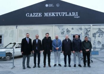 ‘Gazze Mektupları’ dijital deneyim sergisi Üsküdar’da ziyaretçilerini ağırlıyor