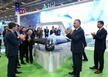 STM, uzun menzilli kamikaze İHA ‘KUZGUN’u tanıttı