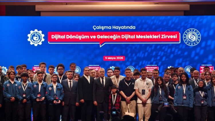 Bakan Işıkhan: İŞKUR uygulamamızda 250 milyon 'nitelikli iş araması' gerçekleştirildi