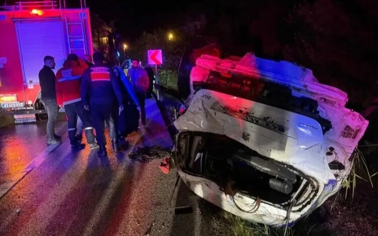 Kütahya’da otomobil takla attı: 4 yaralı