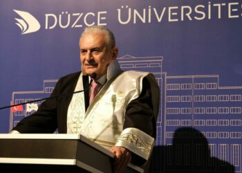 Binali Yıldırım: 20 milyon nüfusumuz, azalma riski ile karşı karşıyayız