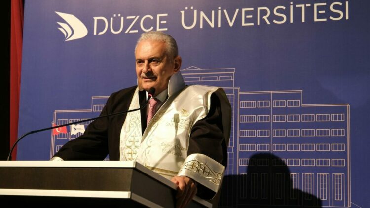 Binali Yıldırım: 20 milyon nüfusumuz, azalma riski ile karşı karşıyayız