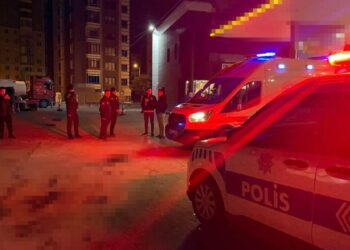 Kayseri'de akaryakıt istasyonunda bıçaklı kavga: 1 ölü, 2 yaralı