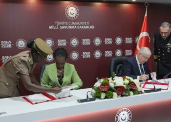 SAHA Expo'da Türkiye ile Kenya arasında savunma iş birliği anlaşması