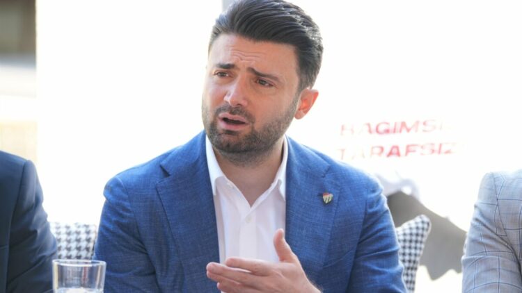 Bursaspor Başkanı Çelik: 1 yabancı oyuncu bitti, 2 oyuncu da bitme aşamasında