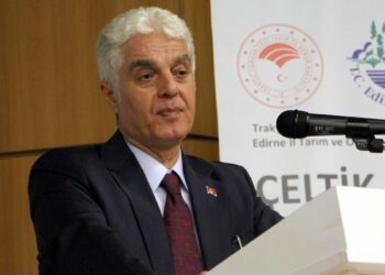 TAGEM Genel Müdür Yardımcısı Çakal: Dünyayla rekabet edebilmek için yerli ve milli çeşitlerimizi geliştirmeliyiz