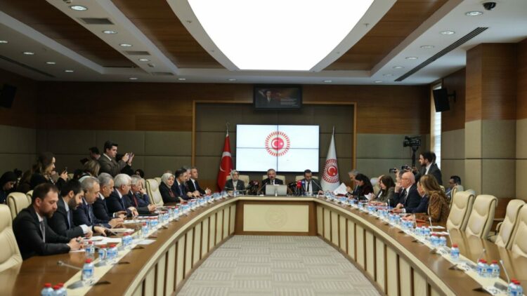 TBMM Okul Olaylarını Araştırma Komisyonu toplandı