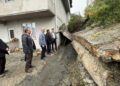 Almus'ta istinat duvarı çöktü