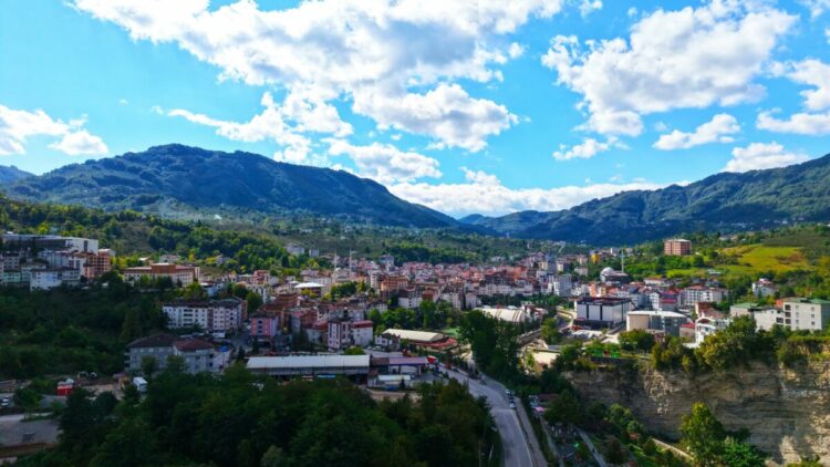 Ordu’da 8 çocuk yapanlara iş imkanı, 10 çocuk yapanlara sıfır araç