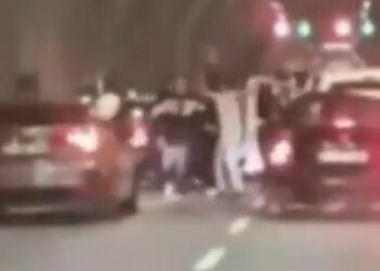 Tünelde kutlama yapıp trafiği durduran 4 sürücüye toplam 720 bin TL ceza