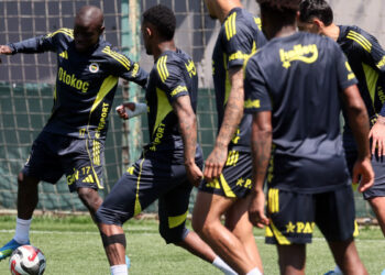 Fenerbahçe, TÜMOSAN Konyaspor maçının hazırlıklarına devam etti