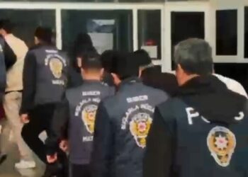 Hatay merkezli 5 ilde yasa dışı bahis operasyonu; 10 tutuklama