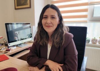 Prof. Dr. Nazlı: Gençlerde mutsuzluk ve yalnızlık ekranlara yönlendiriyor