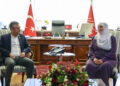Özgür Özel, 'Barış Anneleri'ni kabul etti