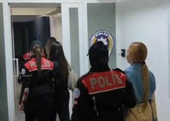Ankara’da usulsüz çalıştırıldığı belirlenen 47 yabancı uyruklu kadına sınır dışı; 29 gözaltı