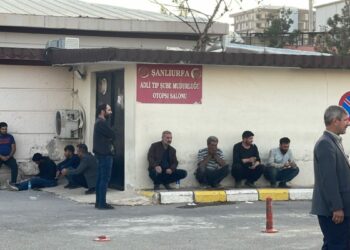 2'si kardeş 3 kişinin öldüğü silahlı kavga, arazi anlaşmazlığından çıkmış