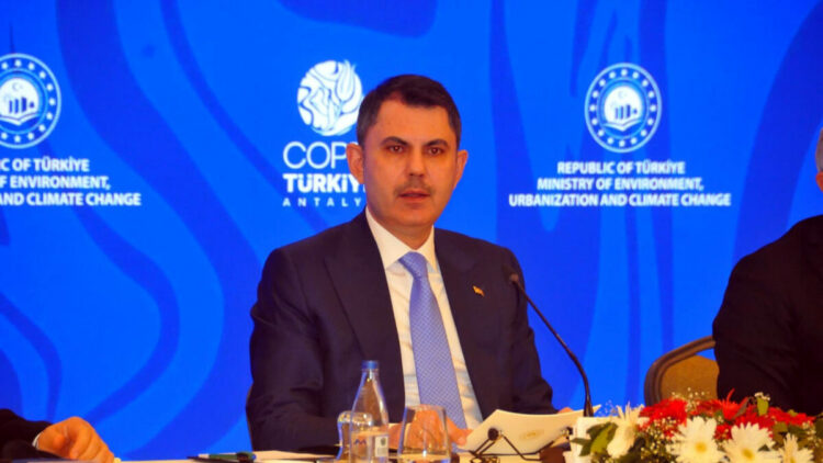 Bakan Kurum: İklim değişikliğiyle mücadele, artık insan hayatını koruma meselesidir