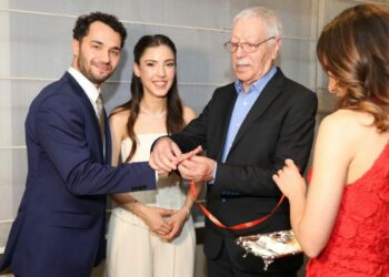 Doktor çiften örnek davranış; davetliler adına LÖSEV’e bağış yaptılar