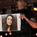 Haluk Levent, konserde Gülistan Doku’nun posteri açıp türkü seslendirdi