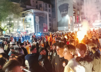 Silivri'de Galatasaray'ın şampiyonluğu kutlandı