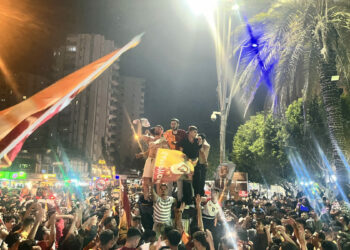 Galatasaray’ın şampiyonluğu Adana’da kutlandı