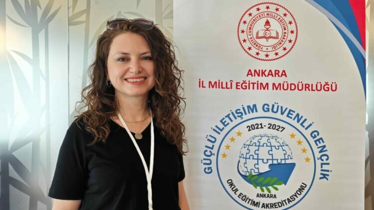 Lisede bağımlılıkla mücadeleye karşı 'akran liderliği' projesi