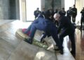 Bakan Güler, OYAK Yönetim Kurulu üyeleri ile Anıtkabir'i ziyaret etti