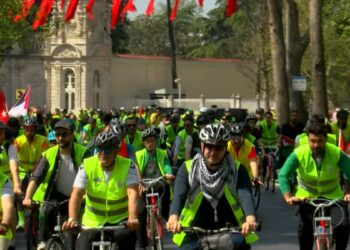 Küresel Sumud Filosu'na destek için pedal çevirdiler