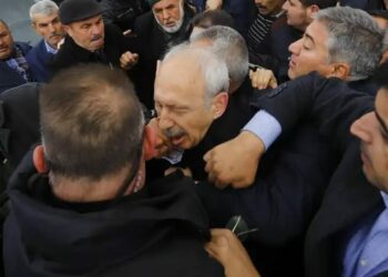Kılıçdaroğlu, kendisine yönelik saldırıya karışan kişiyle görüştü