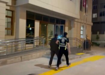 İzinsiz çakar kullanan sürücüye 173 bin 392 TL para cezası uygulandı