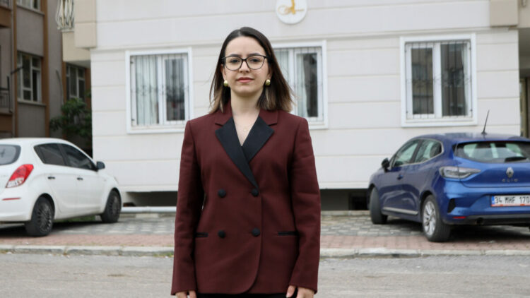 Ev sahibinin borcu nedeniyle tüm binanın elektriği 6 gün kesildi