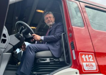 Bakan Yumaklı: Cumhuriyet tarihimizin en güçlü yangınla mücadele kapasitesine sahibiz