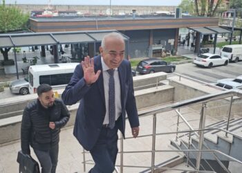 Devrek Belediyesi'ne yönelik 'yolsuzluk' davası başladı