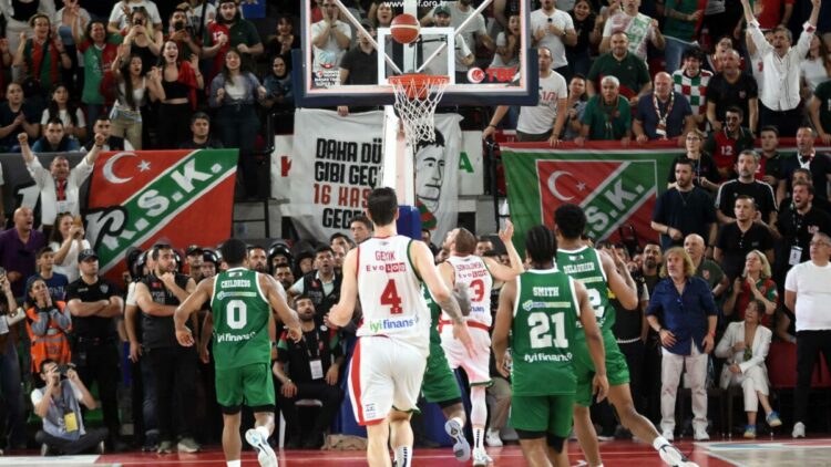 Basketbolda Karşıyaka mucizesi