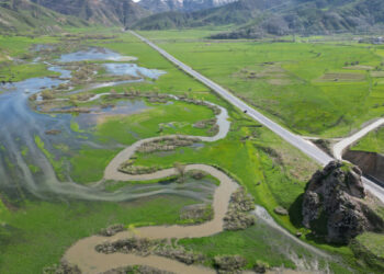 Bitlis mendereslerinde bahar güzelliği