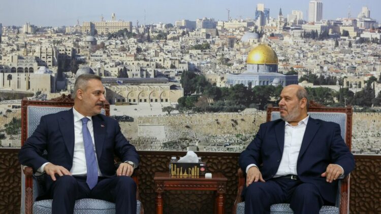 Bakan Fidan'dan Hamas Siyasi Büro Üyesi Hayye'ye taziye ziyareti