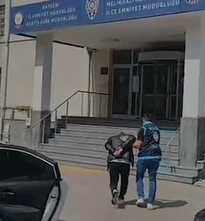 Ev baskınında öldürülen Emirhan'ın cinayet şüphelisi 12 gün sonra Mersin'de yakalandı