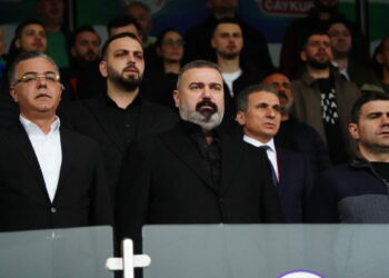 Çaykur Rizespor’da olağanüstü kongre kararı