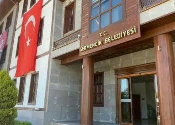Aydın Germencik Belediyesi'ne operasyon: 3 gözaltı