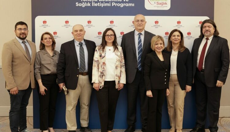 ‘Sabri Ülker Vakfı’nın beslenme ve sağlık iletişimi programı toplum sağlığında çarpan etkisi yaratıyor’