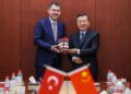 Bakan Kurum, Çin'de