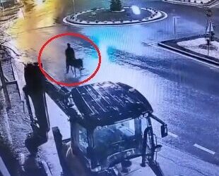 Kuyumcu dükkanından ziynet eşyası çalıp, eşekle kaçan sanığın savunmaları samimi bulunmadı