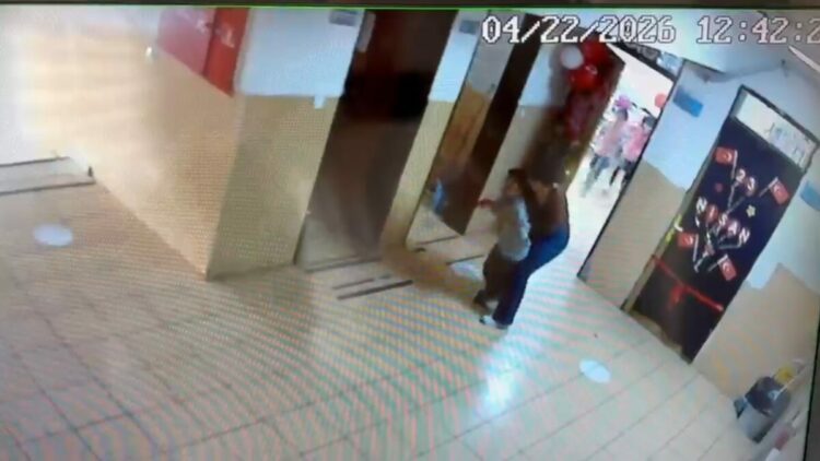 Soluk borusuna simit parçası kaçan öğrenci, 1 dakikada 2 kez ölümden döndü