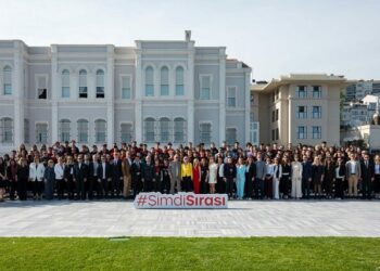 Bahçeşehir Koleji’nin 372 öğrencisi yurt dışı üniversitelerden bin 448 kabul aldı