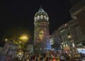 Galata Kulesi’nde kültür varlığı kaçakçılığına karşı ışık gösterisi gerçekleştirildi